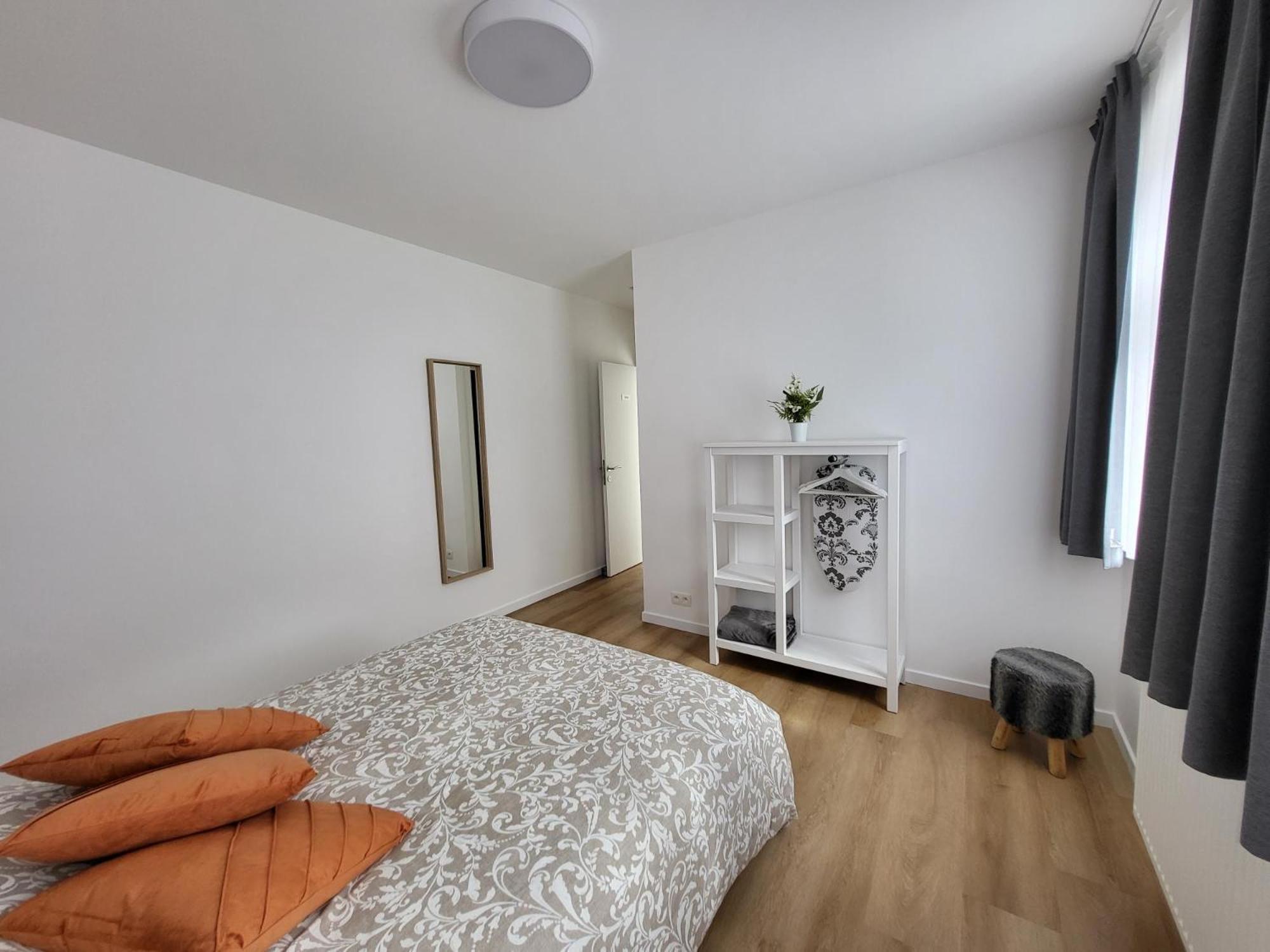 בריסל Private Rooms - European Quarter מראה חיצוני תמונה